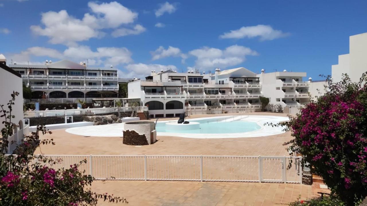 Pistachio Apartment 323 - Lanzarote Apartment Costa Teguise Eksteriør bilde